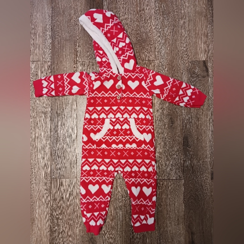 Like New Red And White Nordic Hearts Hooded Fleece Jumpsuit 12M